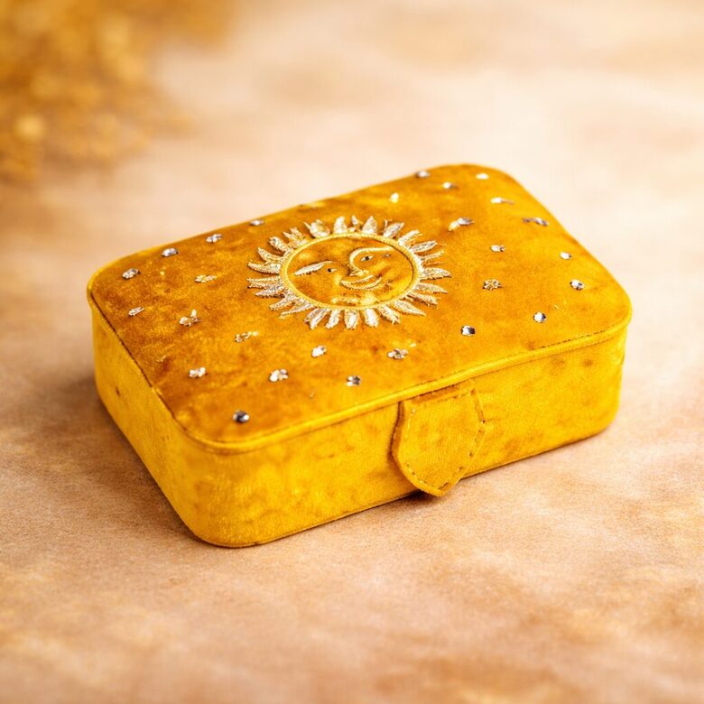 Jewellery / tarot box velvet yellow with sun